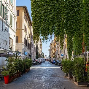 https://house-cimarra-14-15.it-romehotels.com